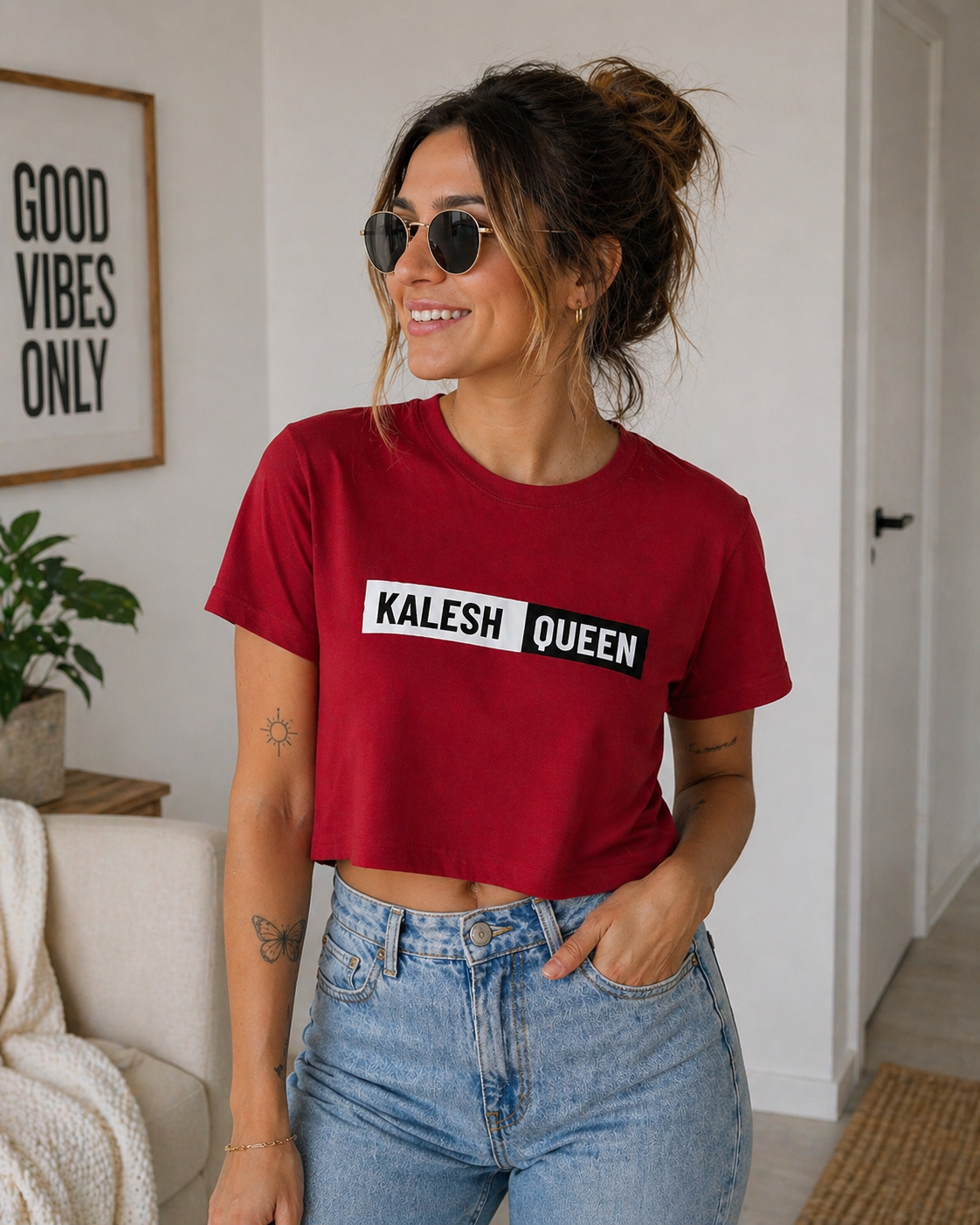 Kalesh Queen Women's Crop Tee