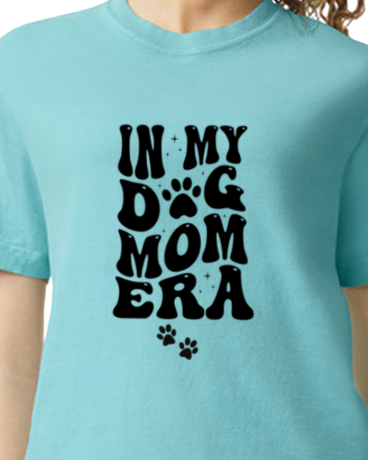 Dog Mom Era - Heavyweight graphic Boxy tee